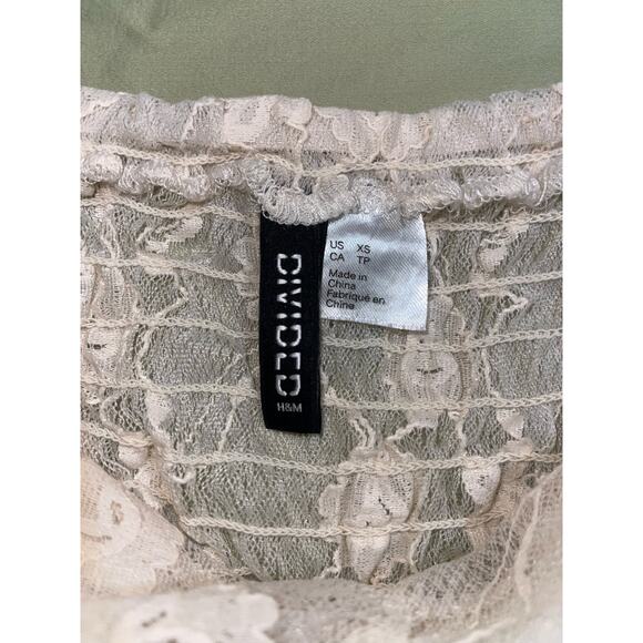 Divided by H&M Womens Top Size Extra Small XS Cream Sheer Lace Long Sleeve Crop - Picture 6 of 7